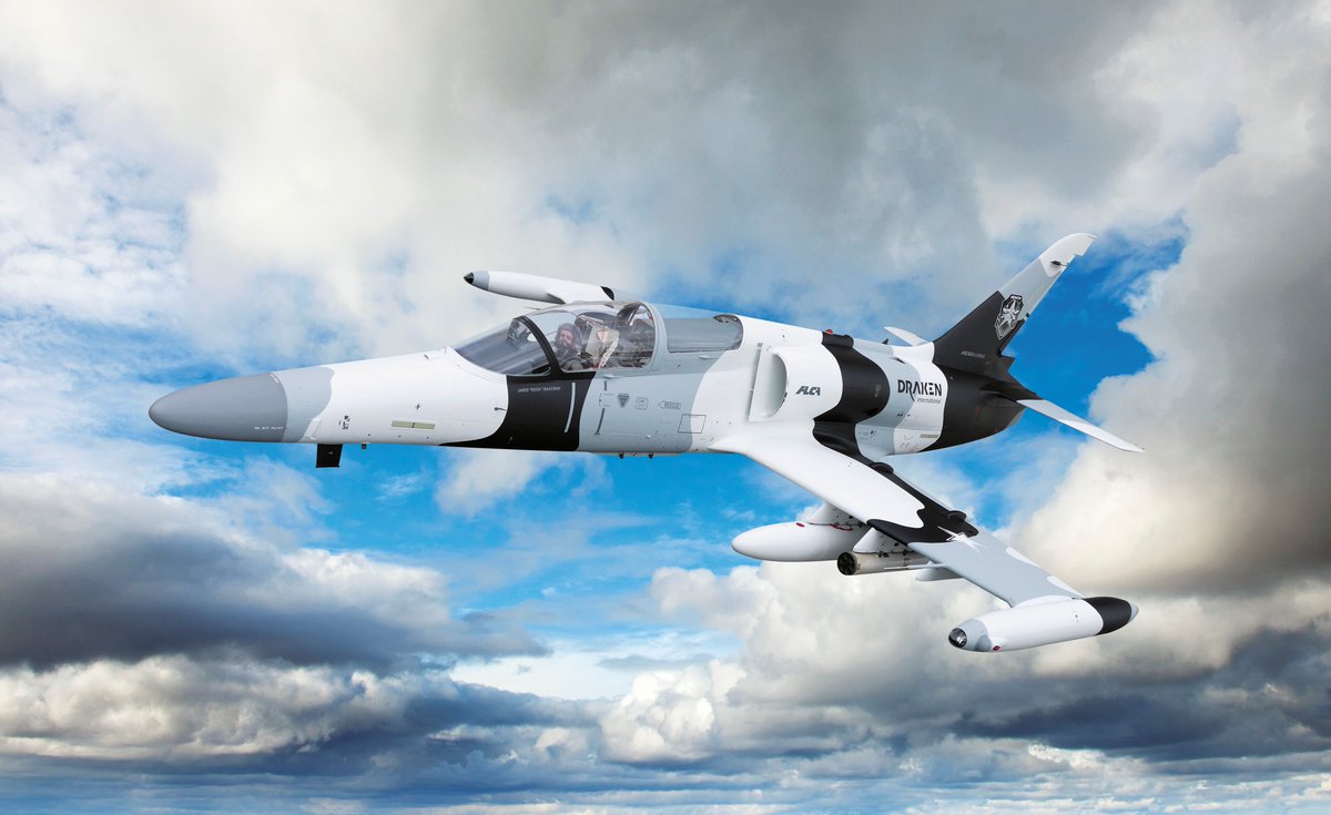 AERO_Vodochody's tweet photo. A tricky question for our expert fans. ✈️ Can you find out why the aircraft in this photo can't fly? 💡 #L159 #L159Alca #AeroVodochody #Vodochody #Aero #aviation https://t.co/jSyfkNljYb