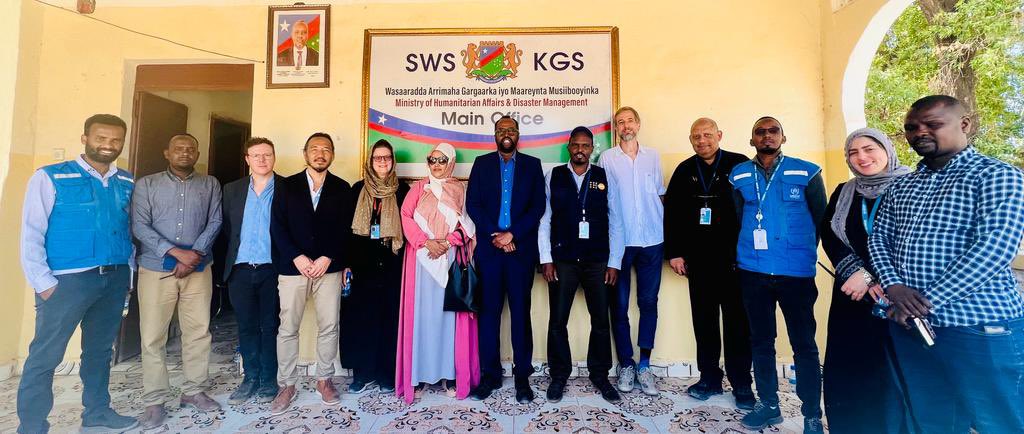 nasirarush's tweet photo. Welcomed UNHCR's @samdcheung, Global Protection Cluster Coordinator, and his delegation consisting @UNFPA @UNICEF @NRC @UNMAS discussed protection mainstreaming, #inclusion &amp; accountability. #SWS is committed to create welcoming environment 4 Agencies operationing in this #State. https://t.co/4QG1Y21PoB