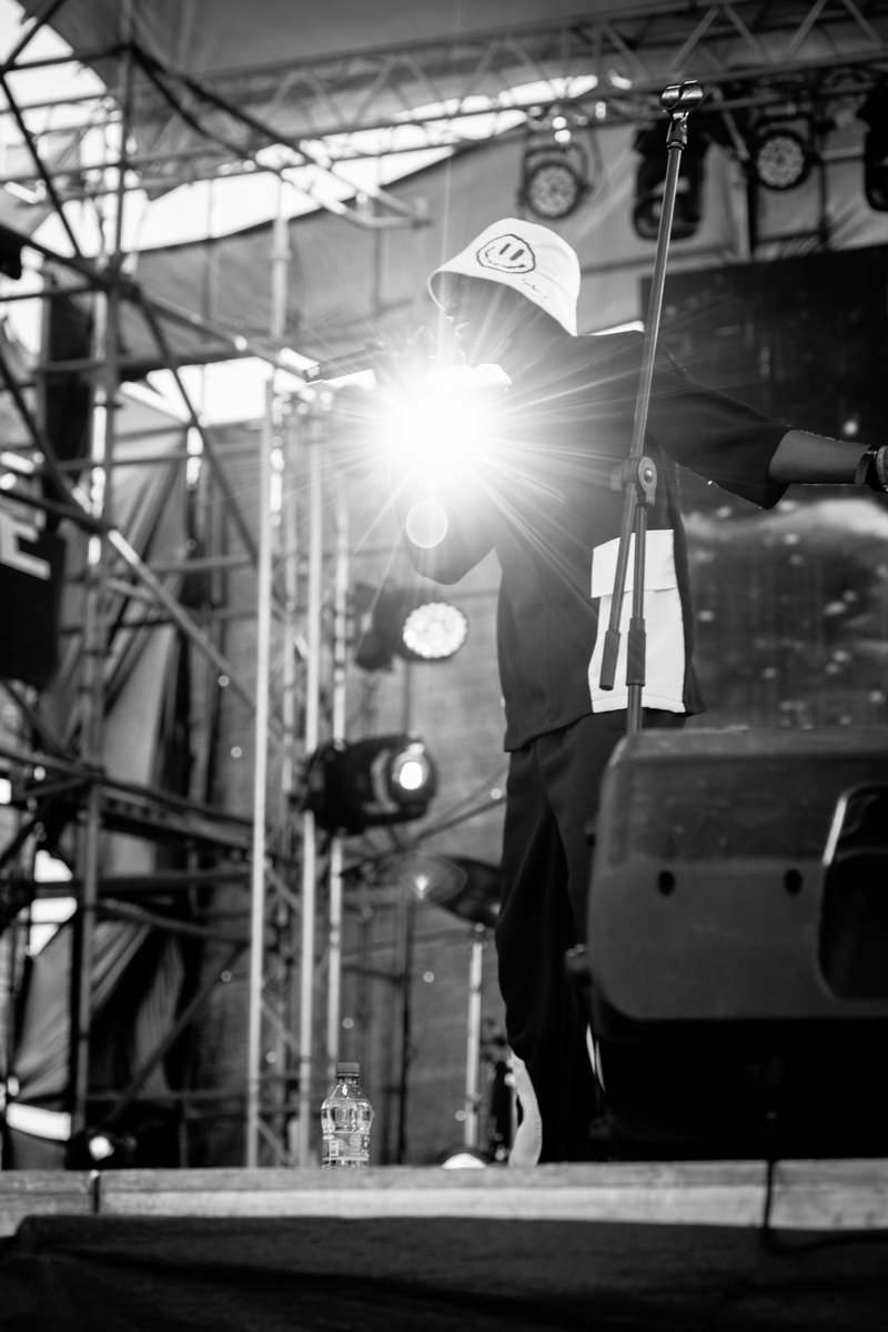 DiMajor_Ke's tweet photo. // ... Ethan Muziki
@EthanMuziki
.
.
#dimajor #Scienartist #Tagstories2023 #KenyanPhotographer #NairobiFestivals https://t.co/y8FljotsDX