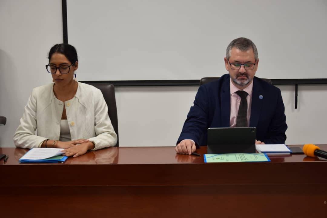 WFP_Cotedivoire's tweet photo. Table ronde Journée Africaine de l’alimentation scolaire 
Partage d’expériences, prise d’engagement pour le développement durable de l’alimentation scolaire en Côte d’Ivoire par le PAM, la Direction des Cantines et leurs partenaires. 
#ADSF2023
#AfCFTA
#Agenda2063
#SchoolMeals https://t.co/nwYDGqMVtF