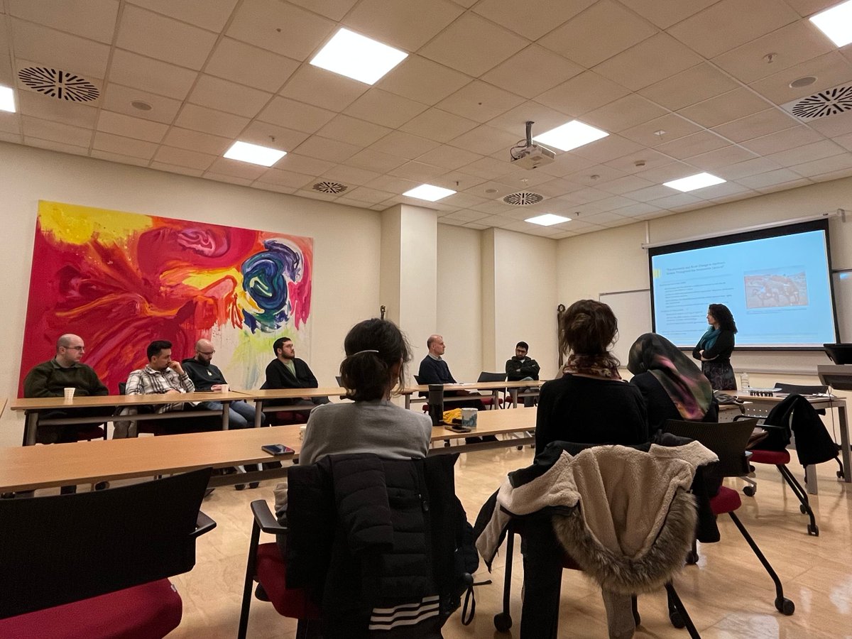 OTTOLEGAL_ERC's tweet photo. @fatmaoncely We are grateful to Fatma Öncel for her insightful lecture. Thanks to all who attended and contributed to the discussion! https://t.co/OQUCXA1P4Y