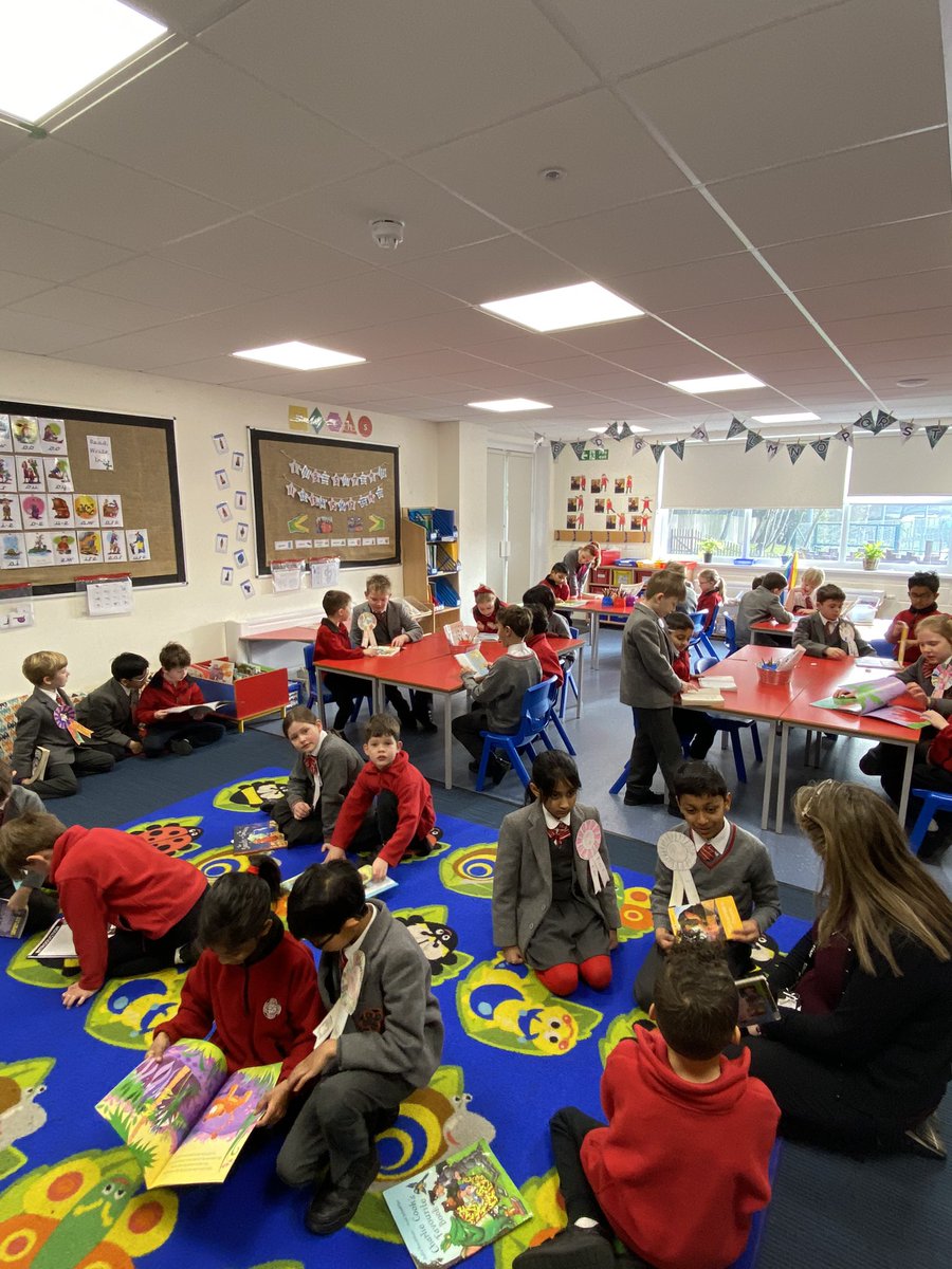 BGS_LowerSch's tweet photo. Happy World Book Day! We kicked off the morning with buddy reading, sharing Year 1’s favourite books! #BGS_English #WorldBookDay https://t.co/LtRQsUXkDc