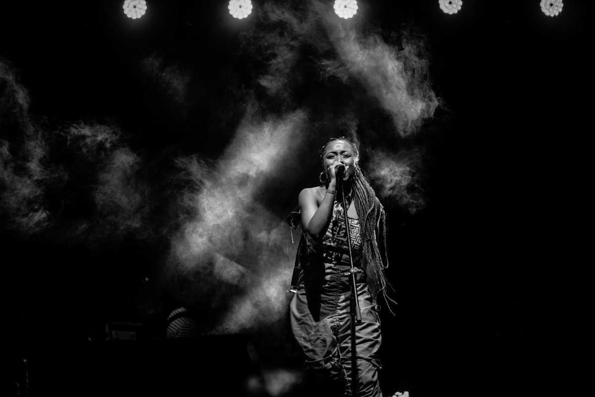 DiMajor_Ke's tweet photo. // ... Only Rosa ...
@theonlyrosa
.
.
#dimajor #Scienartist #Tagstories2023 #KenyanPhotographer #NairobiFestivals https://t.co/KRJK6H1BnH