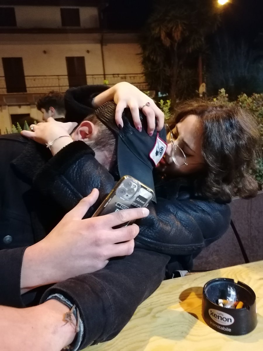 Le uniche persone che riuscirebbero a farmi sorridere sempre