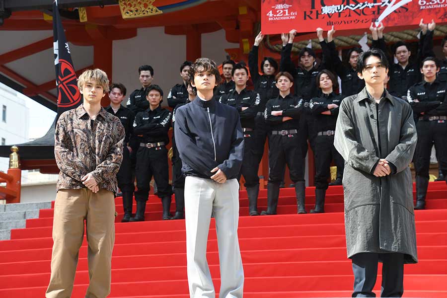 voicexist's tweet photo. This Tokyo Revengers event looks like the Tokyo Manji meeting point and of course with these three as the representative 🥹 https://t.co/mtDTtXdpKG