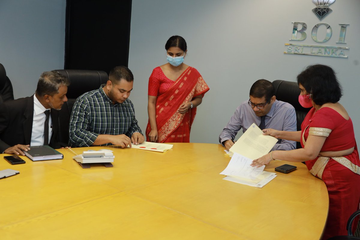 Investin_SL's tweet photo. Asiabike Industrial Ltd., a pioneering global bicycle manufacturer, signed a supplementary agreement worth US$ 125,000 w/ @Investin_SL 
to undertake an expansion to assemble lithium iron batteries to be fixed assembled pedelec bicycles for #export

#investorconfidence #investinSL https://t.co/x3lK05rjbd