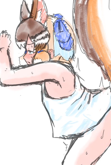 スクワットによる筋肉痛で掴まり立ちがやっとの🛁 