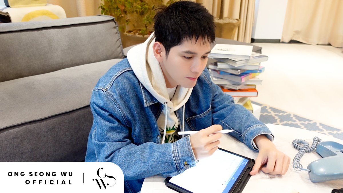 ONG SEONG WU 옹성우 - 여행 체크리스트 | 성우랑 여행 가보자고✈️🚘
▶️ youtu.be/s0ptM6xNG6M

#옹성우 #ONGSEONGWU