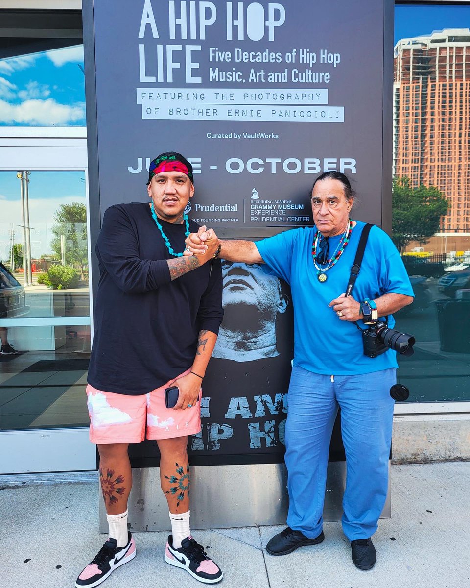 drezus's tweet photo. Big bro and the big Neech https://t.co/q2YfY4MkFl