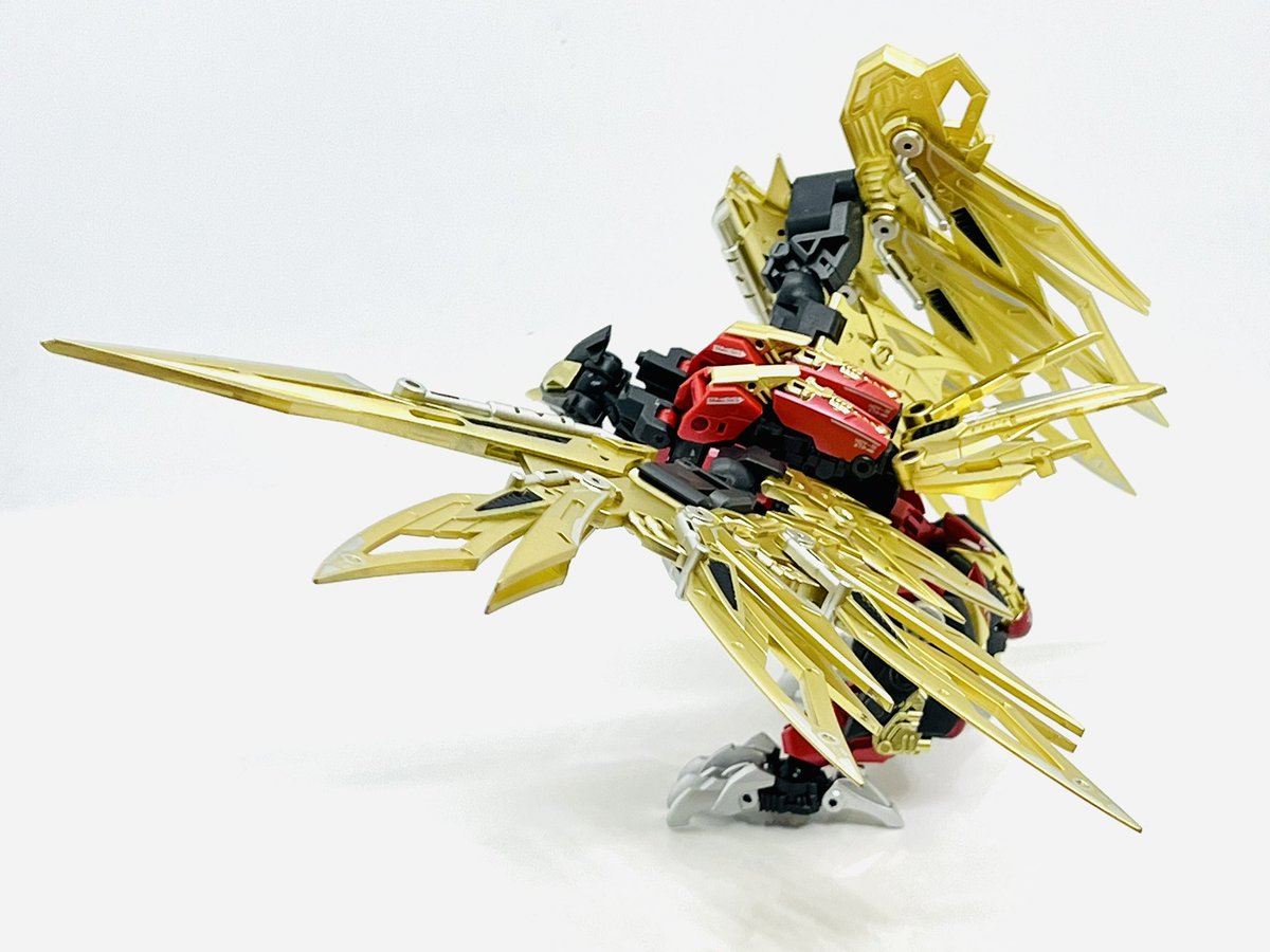 rainspeak2010's tweet photo. #變形金剛 #藏玩閣 #小鵬 #transformers #transformerrobot #robot #transformersforlife #transformersphotography #transformersgenerations #cangtoys #ct03b https://t.co/oaq871UANR