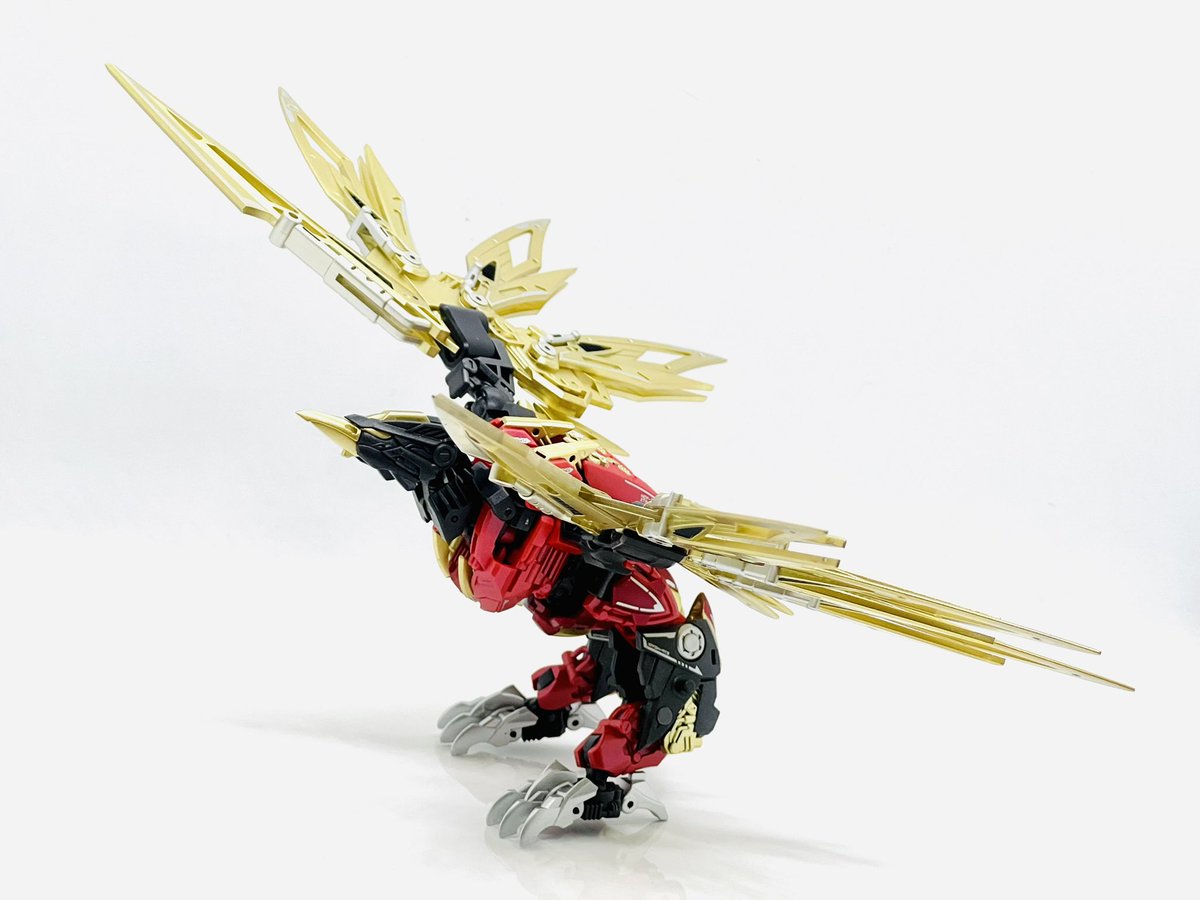 rainspeak2010's tweet photo. #變形金剛 #藏玩閣 #小鵬 #transformers #transformerrobot #robot #transformersforlife #transformersphotography #transformersgenerations #cangtoys #ct03b https://t.co/oaq871UANR