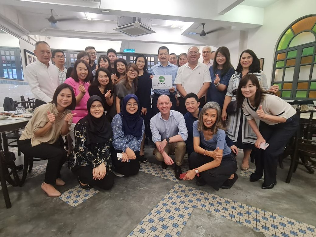 Happy to have the #ICCA family in town for local breakfast, with delicacies such as nasi lemak, roti bakar and hainan coffee/tea ☕️ #ICCAFriends #ICCAFamily #eventprofs #breakfast