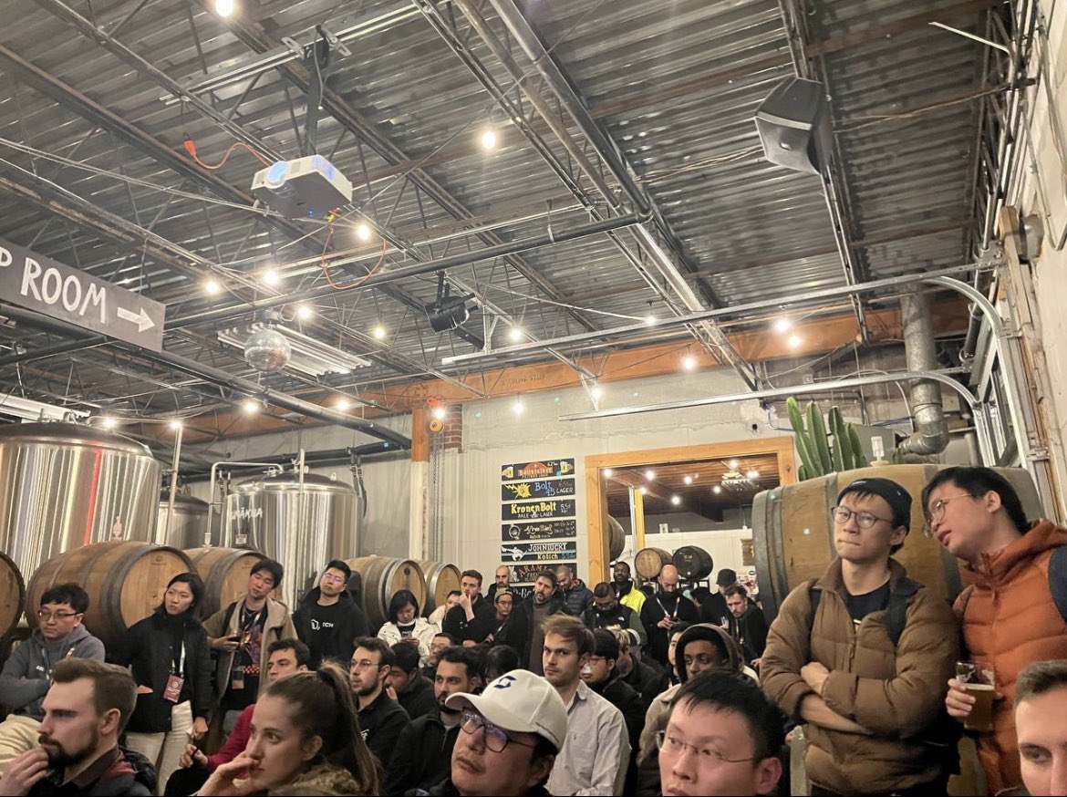 BiconomyDAO's tweet photo. What’s happening #ETHDenver2023 🚀👏

@biconomy had a stellar #AccointAbstraction Panel with @MetaMask @ConsenSys @MetaMaskSnaps @fuellabs_ and @soulwallet_eth last night. Recap to follow, it was a full house! https://t.co/eqvTSjiLc3