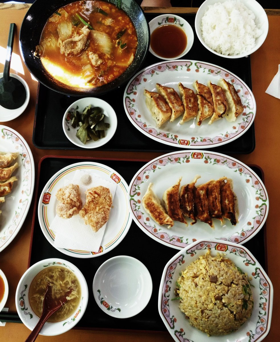 tvryouri's tweet photo. いつもいいね♥️ありがとうございます。今日は少し元気になりました。昼食は王将でさらに元気になる為ギョーザセットで
今から頂きます。 https://t.co/Ebkh9w6DOM