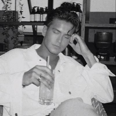 k_123Kk_'s tweet photo. #صورة_جديدة_للملف_الشخصي https://t.co/PpaCvzUqVm