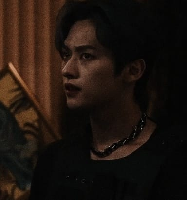 Joannesinspired's tweet photo. I brought you down to your knees
'Cause they say that 𝐦𝐢𝐬𝐞𝐫𝐲 loves 𝐜𝐨𝐦𝐩𝐚𝐧𝐲

It's not your fault I ruin everything
And it's not your fault I can't be what you need https://t.co/zkVaCOBuhr