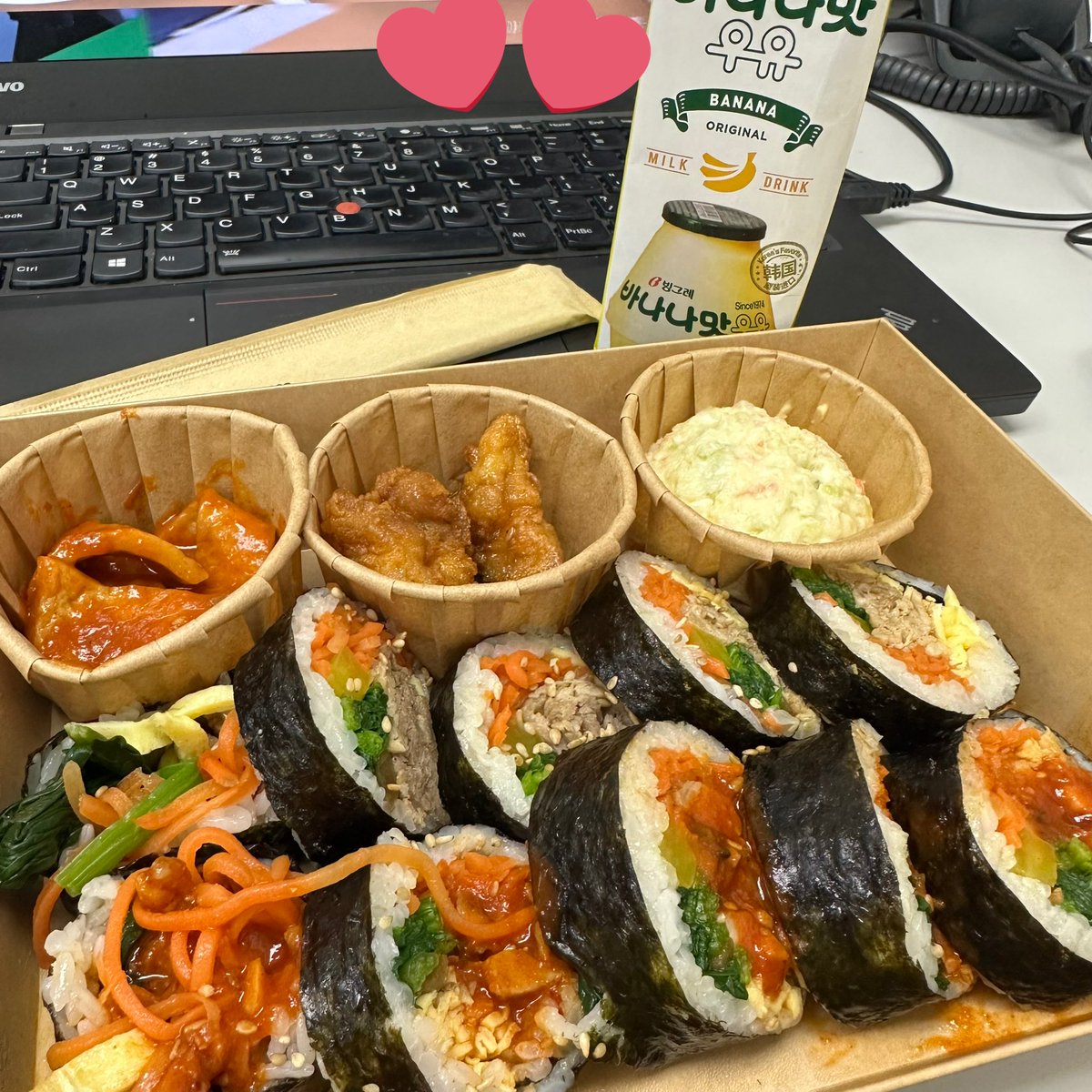 kjmcibyd's tweet photo. #모하구있정

점심 맛있게 먹었어요~
즐겁게 게으름을 피우기 시작했다~ https://t.co/KnQbpOIxXV