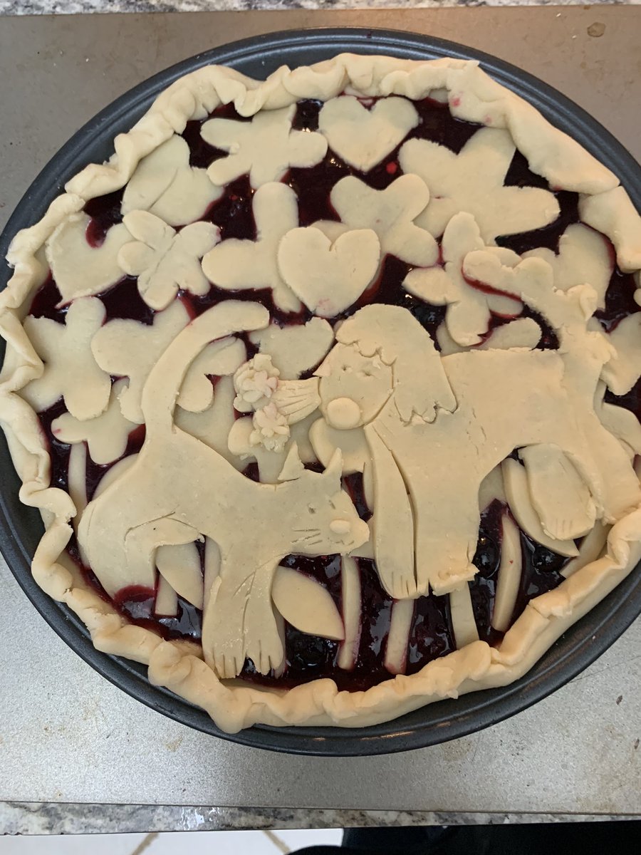 making the girl i like a pie cuz she’s sad, will update with how it looks when out of the oven :)