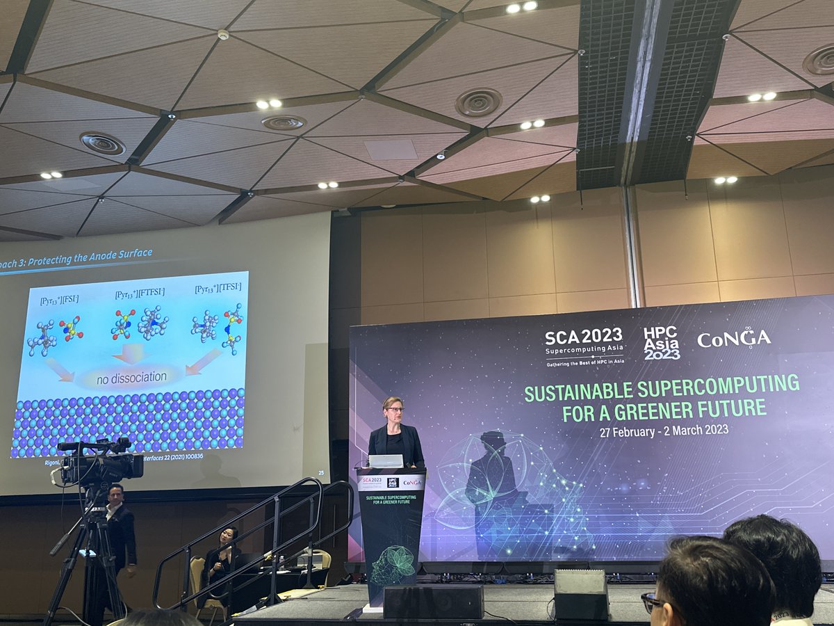 It was great to see two leaders of Australian science on stage at #SCAsia2023 this week: Prof Amanda Barnard <a href="/amaxiom/">Prof Amanda Barnard AM</a> from @anucecc and <a href="/Prof_MSpencer/">Prof. Michelle Spencer</a> from <a href="/RMIT/">RMIT University</a>. We're glad to have played a part in bringing them to this regional forum! #HPC #ML #WomenInSTEM