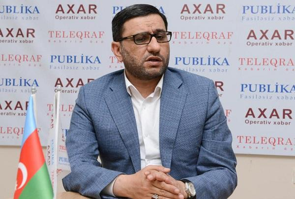 axaraz_'s tweet photo. Müsəlmanları İdarəsinin səlahiyyətli nümayəndəsi, ilahiyyatçı Hacı Şahin Həsənli vəfat edib.
https://t.co/kQobvSo8v9 xəbər verir ki, bu barədə onun rəsmi səhifəsində məlumat verilib.
#axaraz #hacisahin https://t.co/fPXlEbK0Va