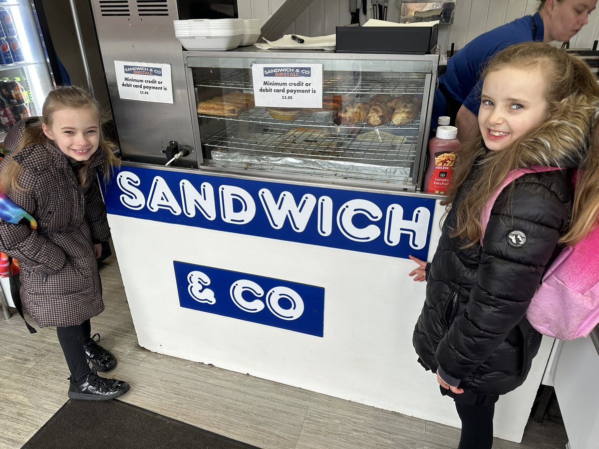 devannakin's tweet image. Girls had a lot of fun finding words on their way to school yesterday. Here’s some snaps @BirstallAcad #wordweek