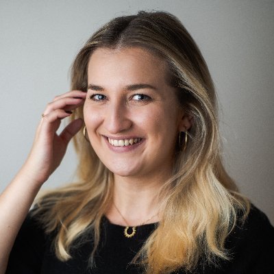 RVHunter57's tweet photo. Il n'y a pas de honte à tirer du naturel  🤷‍♂️

@MatildeMeslin, "militante de l'#écologisme" surfe sur le #putaclic anti chasse 
L'#Ecologie par les nuls 🤷‍♂️

#CircuitCourt #MadeInFrance 
#Chasse #Gastronomie #Cuisine #Recette #Gibier #Culture
#TopChef 

#IlsSachentNousChassons https://t.co/hzIovMJfJ7