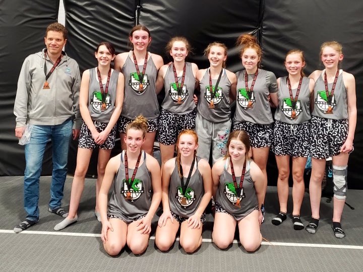 Congratulations to the U15 Parkland (Oldham) girls - 3rd place finish in Div 1 after a hard fought win over LCBA this evening!!  Well done, ladies!  Off to Provincials next weekend.  Thank you, coaches (in picture and missing!) - for all you do to support these athletes!