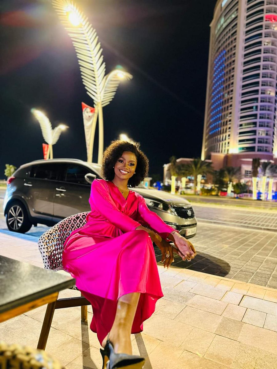 TheCameroonianZ's tweet photo. Miss #Cameroon 2023 - Princesse Issie à Doha Qatar.
🇨🇲 https://t.co/N51JMmOaBo