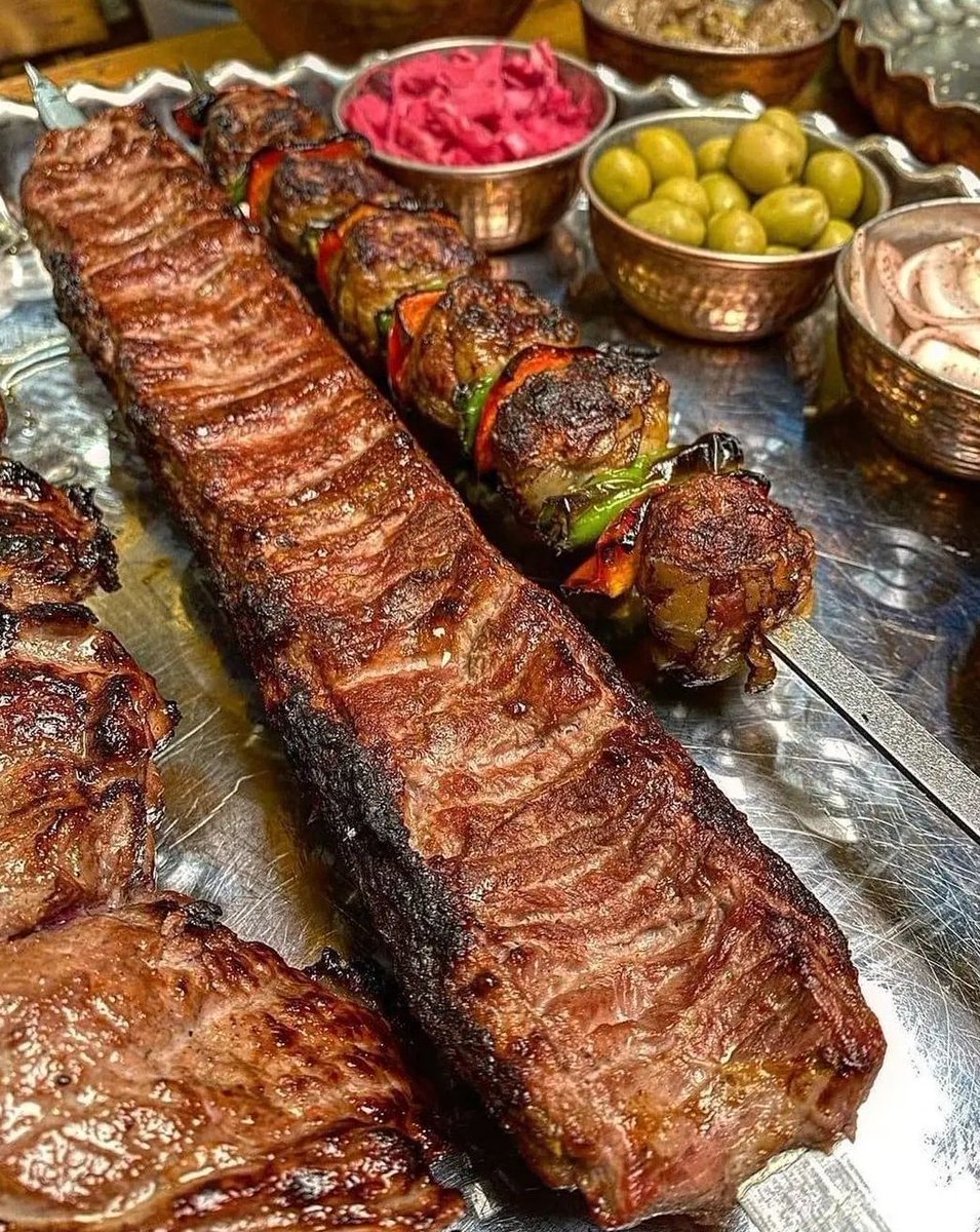 hungrayhope's tweet photo. The people who give you their food give you their heart.
#kabab https://t.co/lyJP9HTYeU