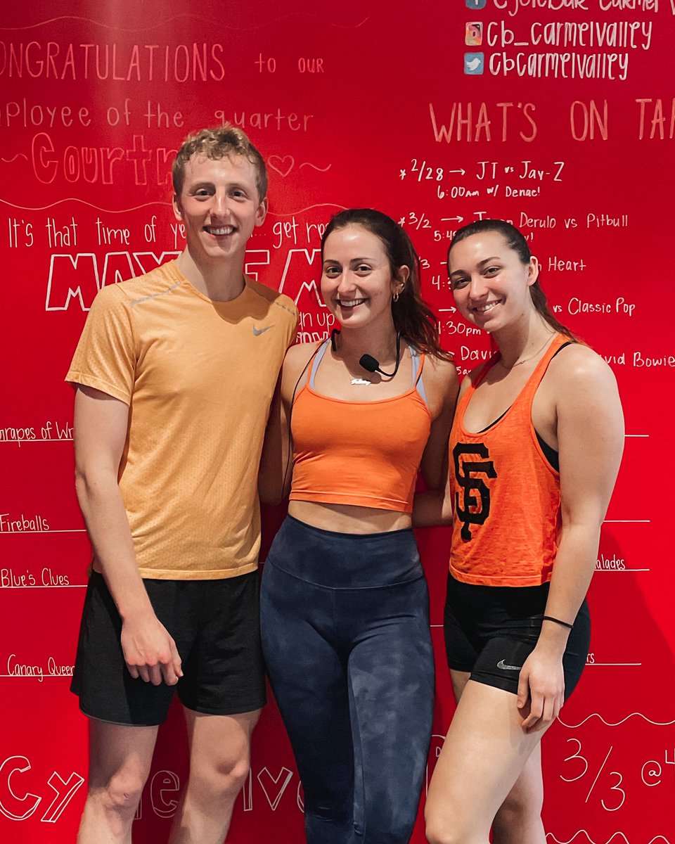 CyclebarV's tweet image. DAY 1 OF MARCH MAYHEM STARTING STRONG💪🏼

Make sure to wear your team color to class to get a point for your team!

#Cyclebar #spin #cycle #sandiego