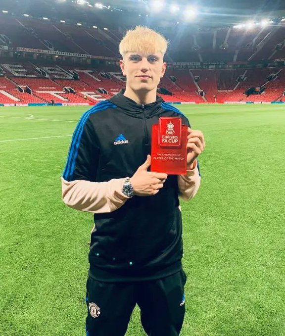 Alejandro Garnacho with the MOTM award after Manchester United's 3-1 win over West Ham in the FA Cup. 👏