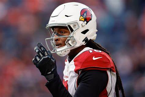 nflrums's tweet photo. #Cardinals DeAndre Hopkins is expected to be traded. 

The reported compensation desired is a 2nd rd pick. https://t.co/kkSv9SQ7bH