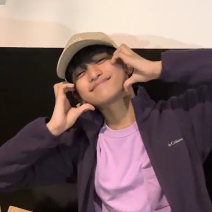 luviemarcus's tweet photo. my litol boy ☹️ i love u so much i’ll protect u forever https://t.co/Djnp4HLoTb