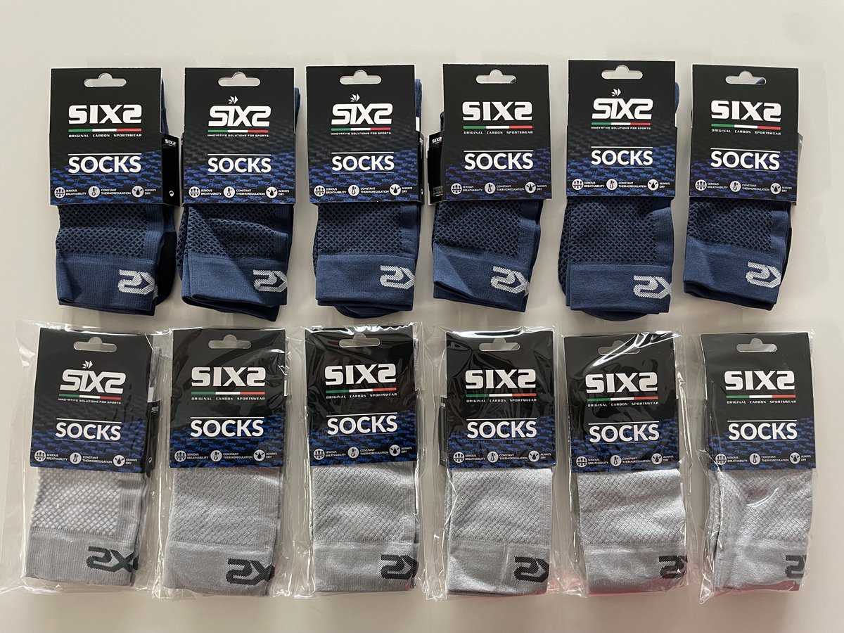 blitzen_PR's tweet photo. 【サプライヤー情報】
2023年使用するレースソックス #SIXS (P-200 SOCKS)が #塩野自転車株式会社 から届きました🧦🆕
P-200 SOCKSを使用した #谷順成 選手は「ソフトな履き心地なのにズレ落ちない。シューズカバーをしても蒸れが少なくとても気に入っている」とコメント📣

✅https://t.co/G3eZpGzZLt https://t.co/g8b35gn8q4