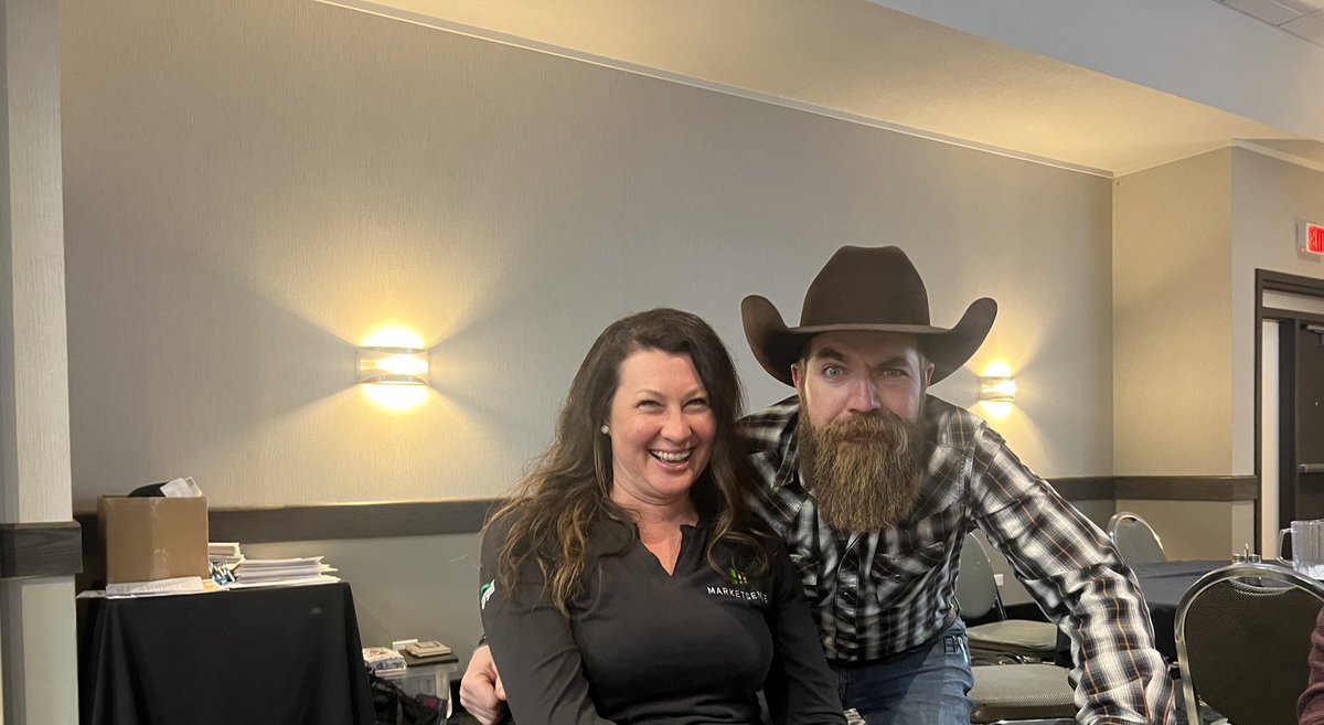 Prairiecowgirl_mb tweet media