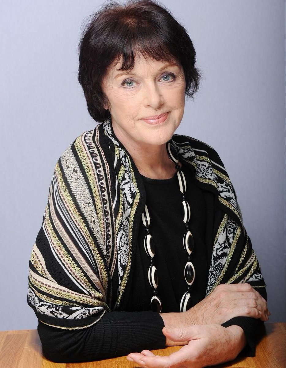 EricMorillot's tweet image. 🔴 À NE PAS MANQUER ! Ce dimanche 5 mars à 18h, ds les @Incorrectibles, j’aurai l’honneur de recevoir une grande dame, Anny Duperey. Je sens que ça va piquer… #COVID19 #SoignantsSuspendus