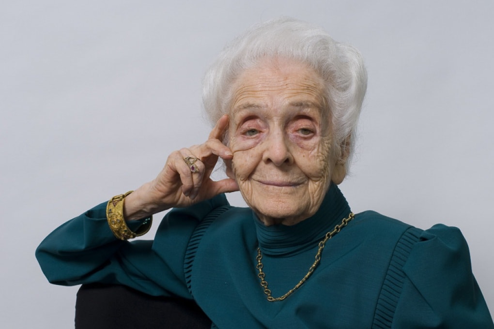 Nella vita non bisogna mai rassegnarsi, arrendersi alla mediocrità, bisogna coltivare il coraggio di ribellarsi.

Rita Levi Montalcini

#buongiorno