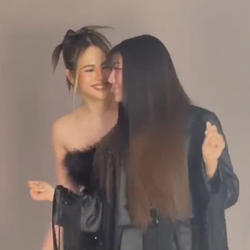 captainversal's tweet photo. do you spell it chemistry or janenella? https://t.co/GAIFetCB0d