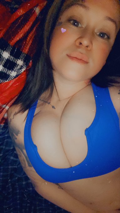 Gnite everybody 🖤  remember nobody&rsquo;s perfect&hellip;be kind 🖤 https://t.co/LLRafODRvt