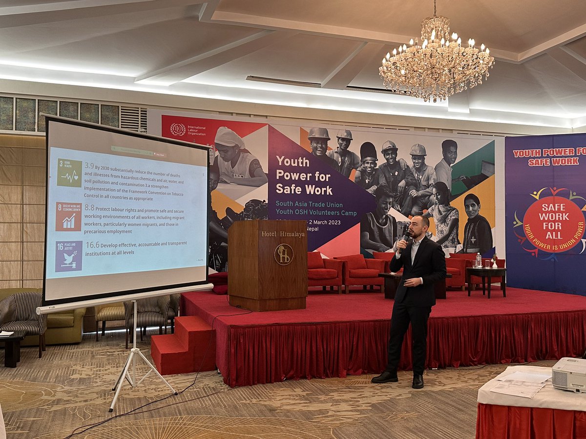ILONewDelhi's tweet photo. By ensuring safe and healthy workplaces, trade unions help advance SDGs. Occupational diseases are hidden and vulnerable workers are at higher risk.
Unions can help ensure employers know their duties to report occupational diseases and accidents.
#DecentWorkFor @ILOACTRAV https://t.co/bEt8RmeDOF