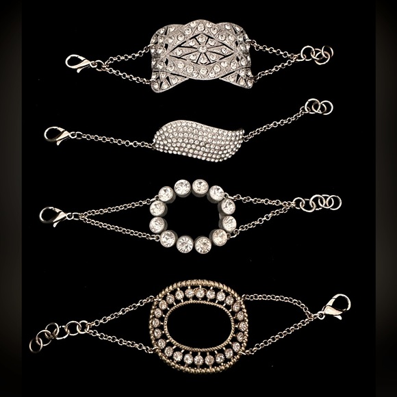 reyes933's tweet photo. So good I had to share! Check out all the items I'm loving on @Poshmarkapp #poshmark #fashion #style #shopmycloset #jcrew #waterfordcrystal: https://t.co/Hg1GgiE0xf https://t.co/z0TRjnCJw2