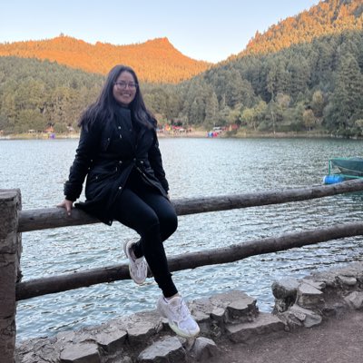 AndreaaMitz's tweet photo. Después de 5 años #NuevaFotoDePerfil https://t.co/tr81GLIsLq