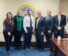 AmyCalvert's tweet image. Great mtgs with our Senators &amp;amp; Representatives.   Great work in DC, bringing awareness &amp;amp; support for Local Broadcasting.    Proud to be an Oklahoma Broadcaster!   #WeAreBroadcasters #kjrh #2NewsOklahoma