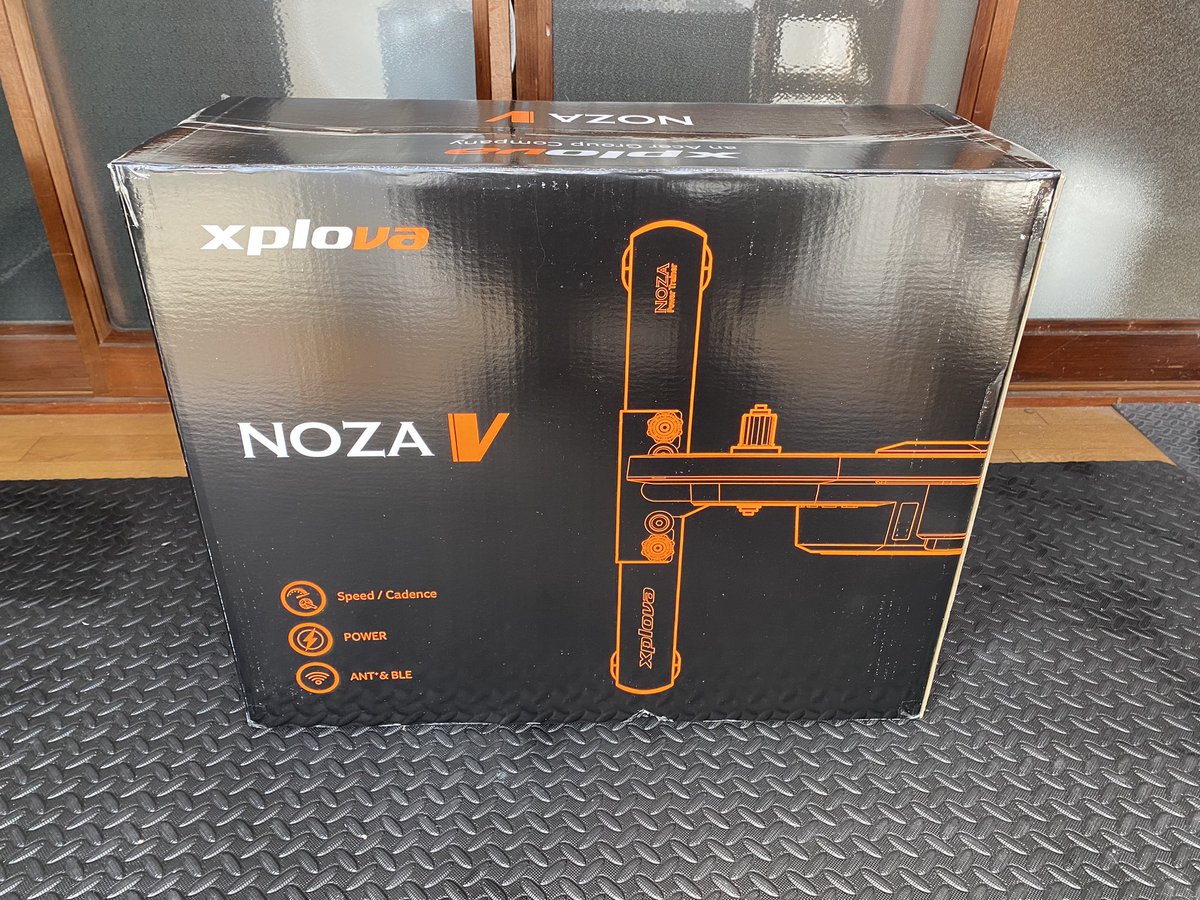 keichan_ikeda's tweet photo. 先日届いた、スマートトレーナーのnozavを開封！

これで室内でも、もがき倒せます！

#スマートローラー
#xplova 
#nozav 
@codeo10
@VC_FUKUOKA https://t.co/JaKHf4tgLT
