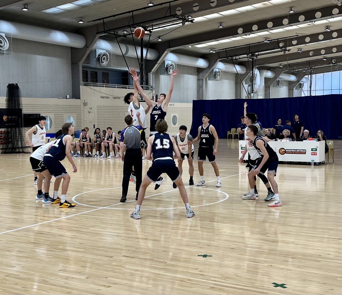 BACentreofExcel's tweet photo. Valuable international competition for our ⁦@BasketballAus⁩ COE &amp; NBAGA athletes with the first of three games against ⁦@JAPANBASKETBALL⁩ U22’s at ⁦@theAIS⁩ https://t.co/fetzYPZcjH
