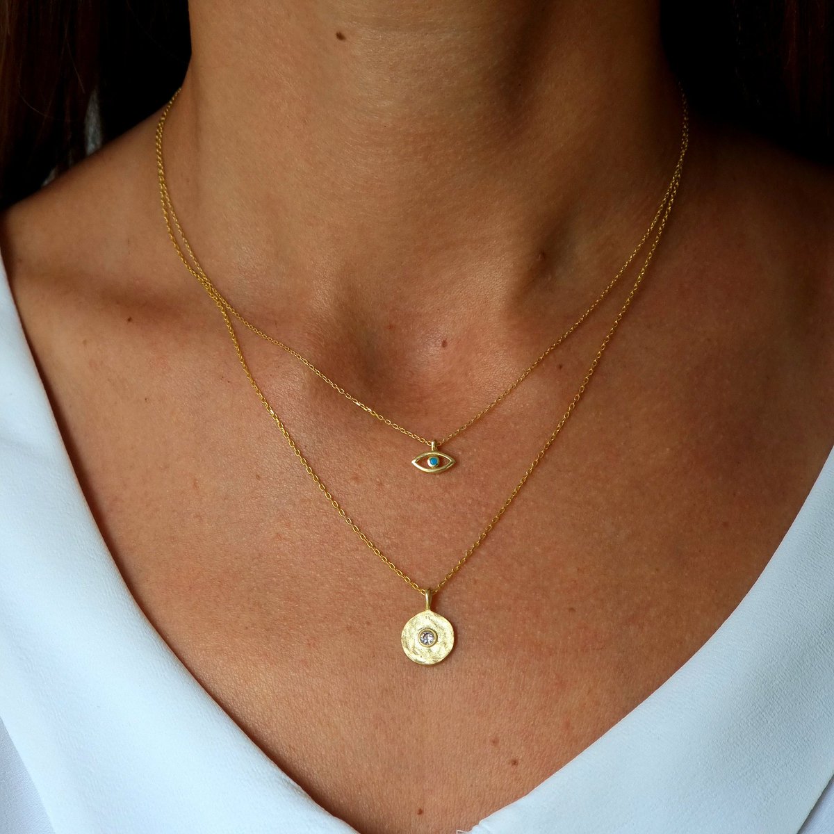 Morning #EarlyBiz
Our Bastet necklace combined with evil eye is trending now. Gold-plated sterling silver for a special Mum 😍
etsy.com/uk/listing/132…

#UKGiftHour #etsyjewellery #silver #necklace #ukgiftam #outdoor #giftideas #mothersdaygift #handcrafted