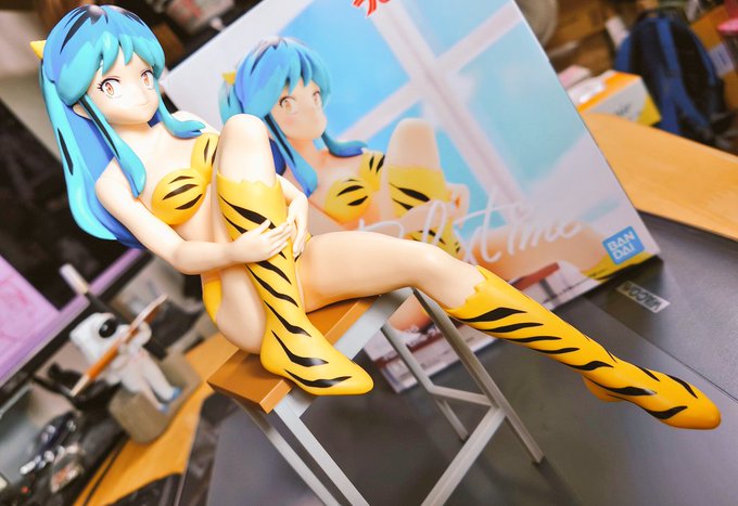 プライズフィギュアのラムちゃん。
思ってた以上に大きいフィギュアです。
1/7くらいかな。
二千円でお釣りが来るリーズナブル。
良い良い☺ 