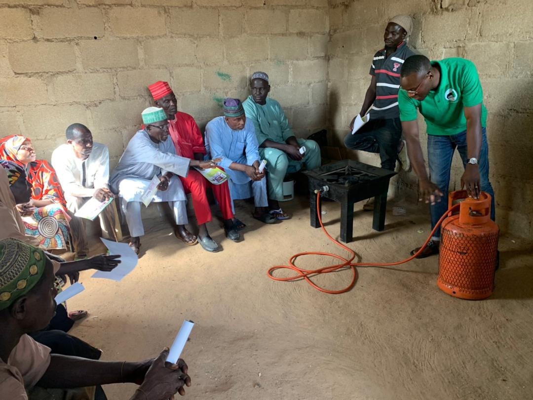 Spreading the awareness, benefits and effectiveness of LPG cookstove at Takandan community, Toro LGA, Bauchi state

#sosai #cookstove #ics #gascookstove #lpg #solarng #fuelprice #cleancooking #efficientcooking #cleanstove #renewable #efficientcookstove