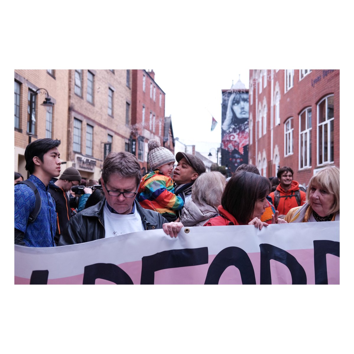 ffotojenic's tweet photo. A favourite moment of #saveguildfordcrescent march
+ why these images fill me w/ #hope despite the facade we have left- a coveted ex lover in sight but out of reach
See this, more images of mine+more art @ Summit #music conference
TODAY
The Gate
Accessible
12-5.30
ALL welcome https://t.co/mfMKBNUA6a