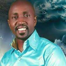 radio_ashe's tweet photo. Nimo ndani ya Yesu naburudika , Nimo Ndani Ya Yesu Naburudika. - #DanEm
#ShehenaLaBaraka na @DynahNdenga
https://t.co/DTvBe7Er5B #TumainiLaUzima
^DN https://t.co/tMKcEq5Fv9